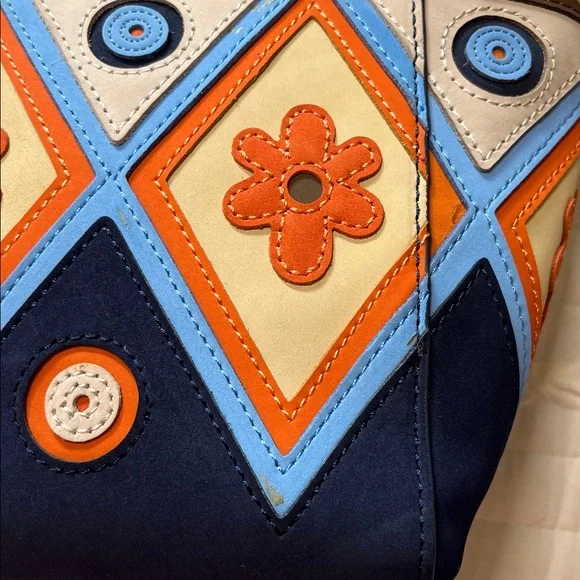 Tory Burch appliqué Bermuda bag-excellent condition - Picture 8 of 8